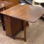 320 4264 DROP-LEAF TABLE